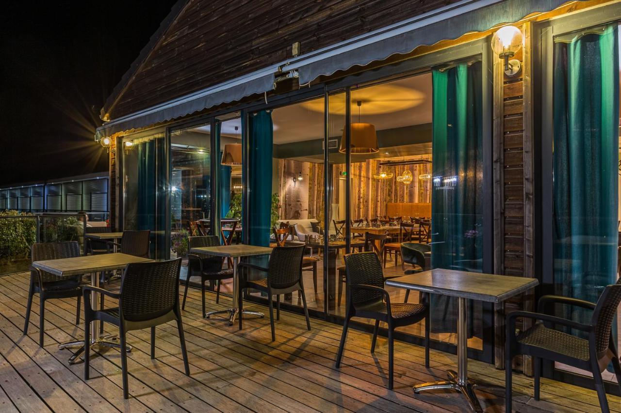 Logis Le Cadusia Hotel Chaource Exterior foto